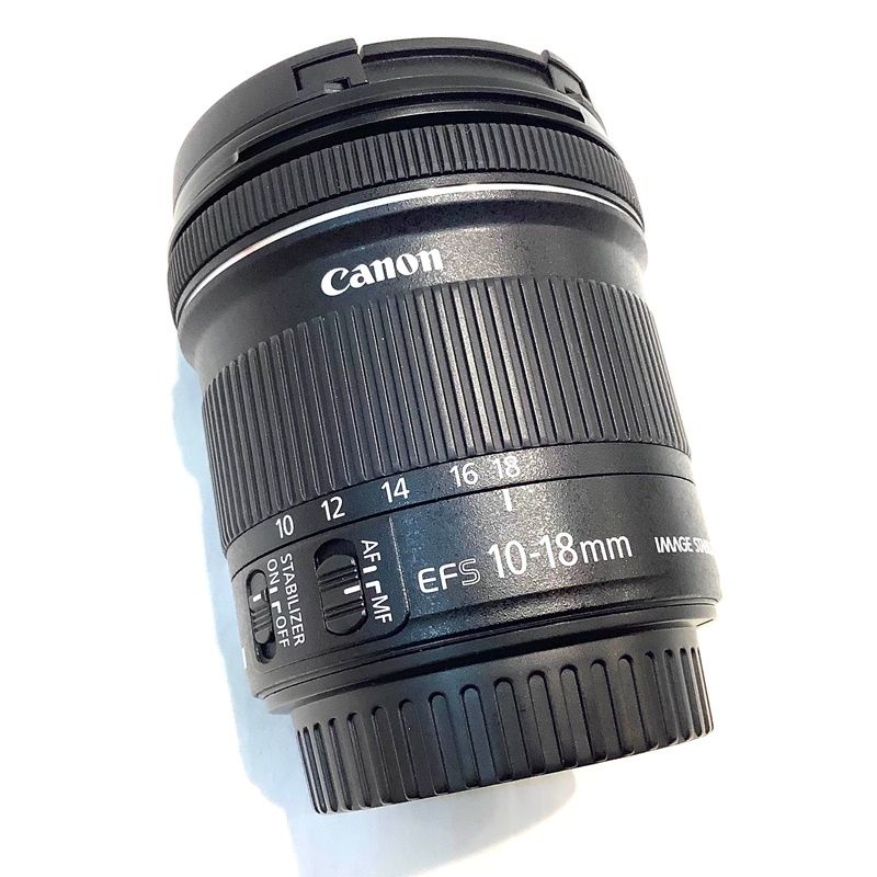 美品 Canon EF-S 18-135mm f3.5-5.6 IS STM Canon キャノン ZOOM LENS ズームレンズ EF 20-35mm 1:2.8 L /EW-75