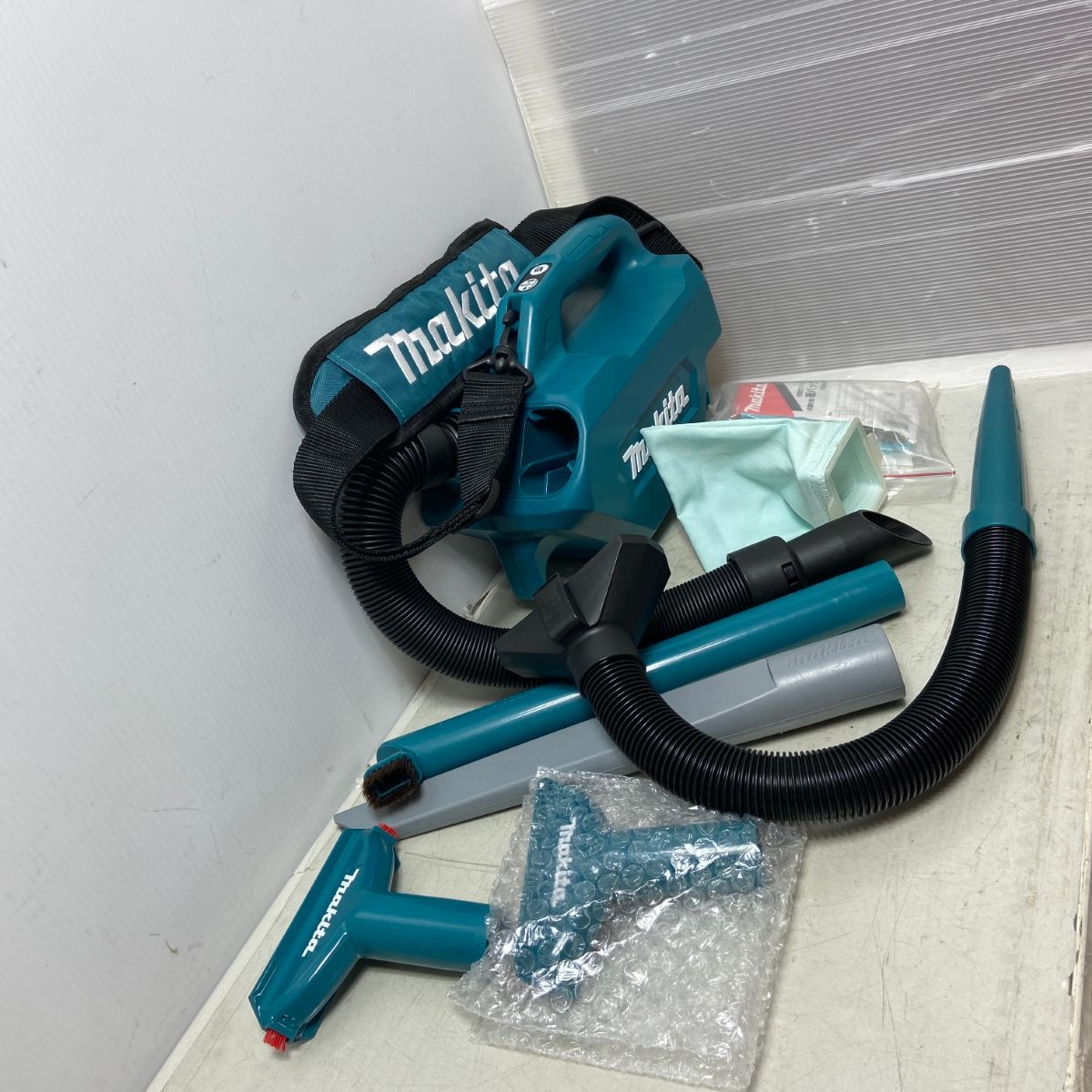 Makita CL184D充電式クリーナー ΦΦMAKITA マキタ クリーナー CL184D