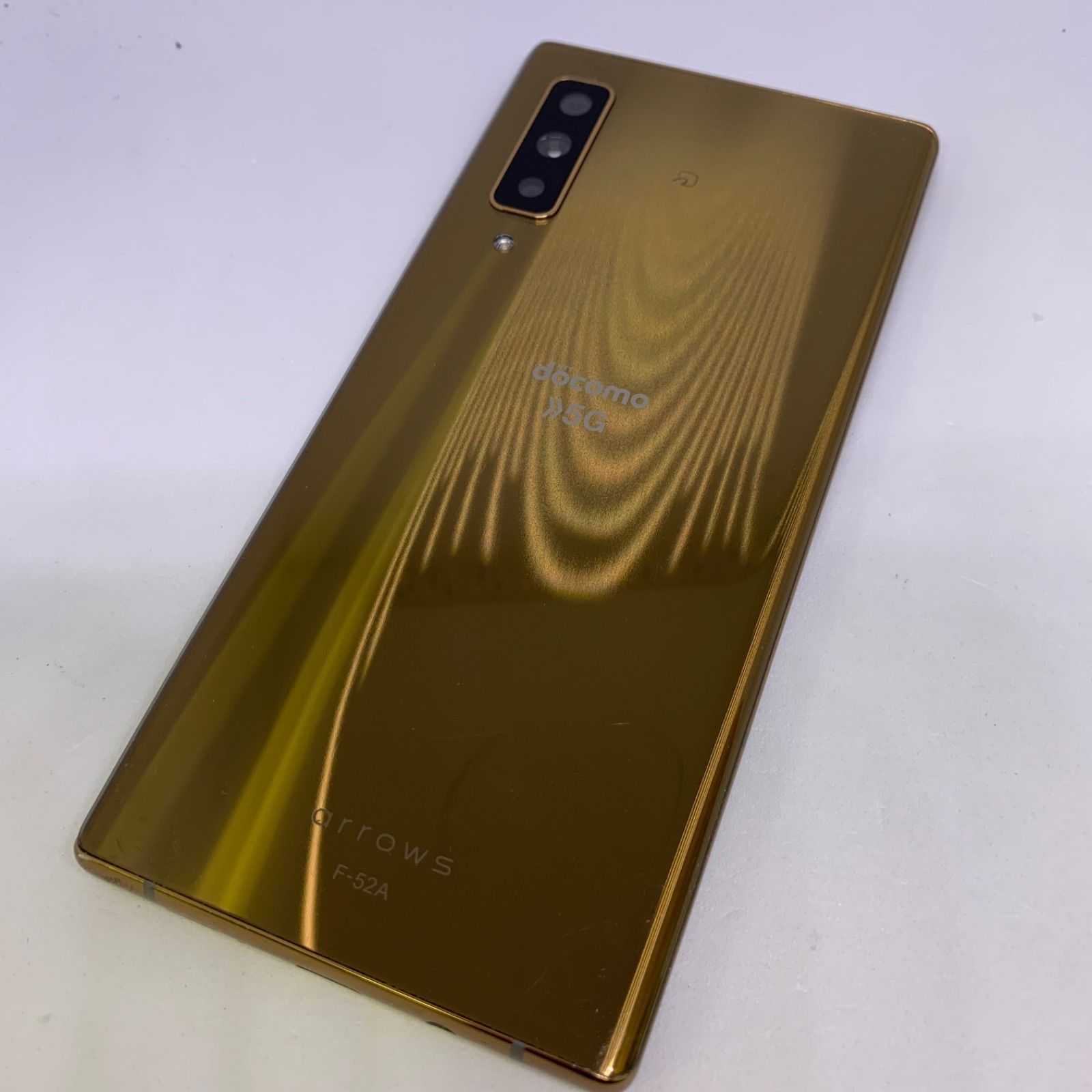 ☆【中古品】docomo arrows NX9 F-52A ゴールド - メルカリ