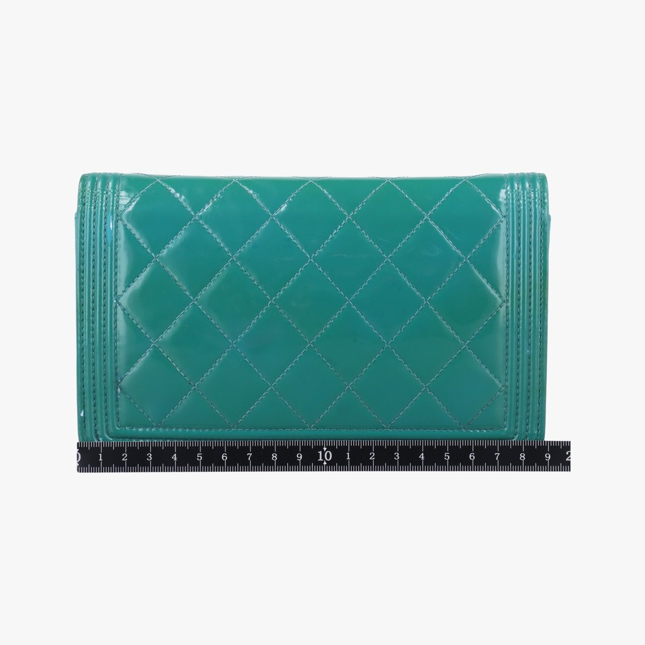 シャネルChanelボーイシャネルグリーンパテントA8028720600671