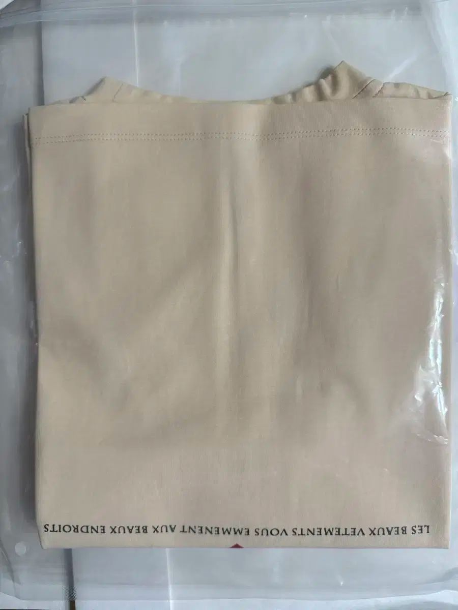 コスモポリタン はい LAMOUR ラムール Tシャツ