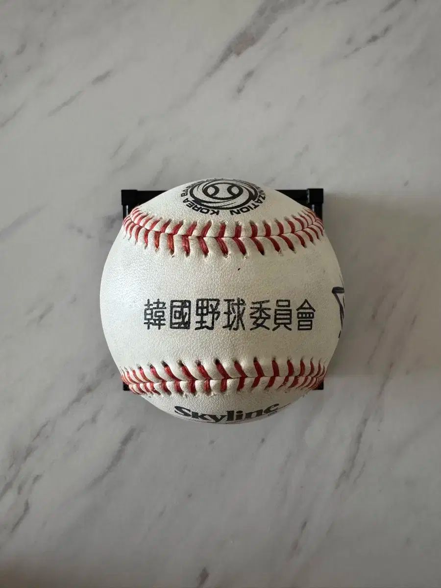 ソン ドンヨル 旧モデル 球 サイン入り