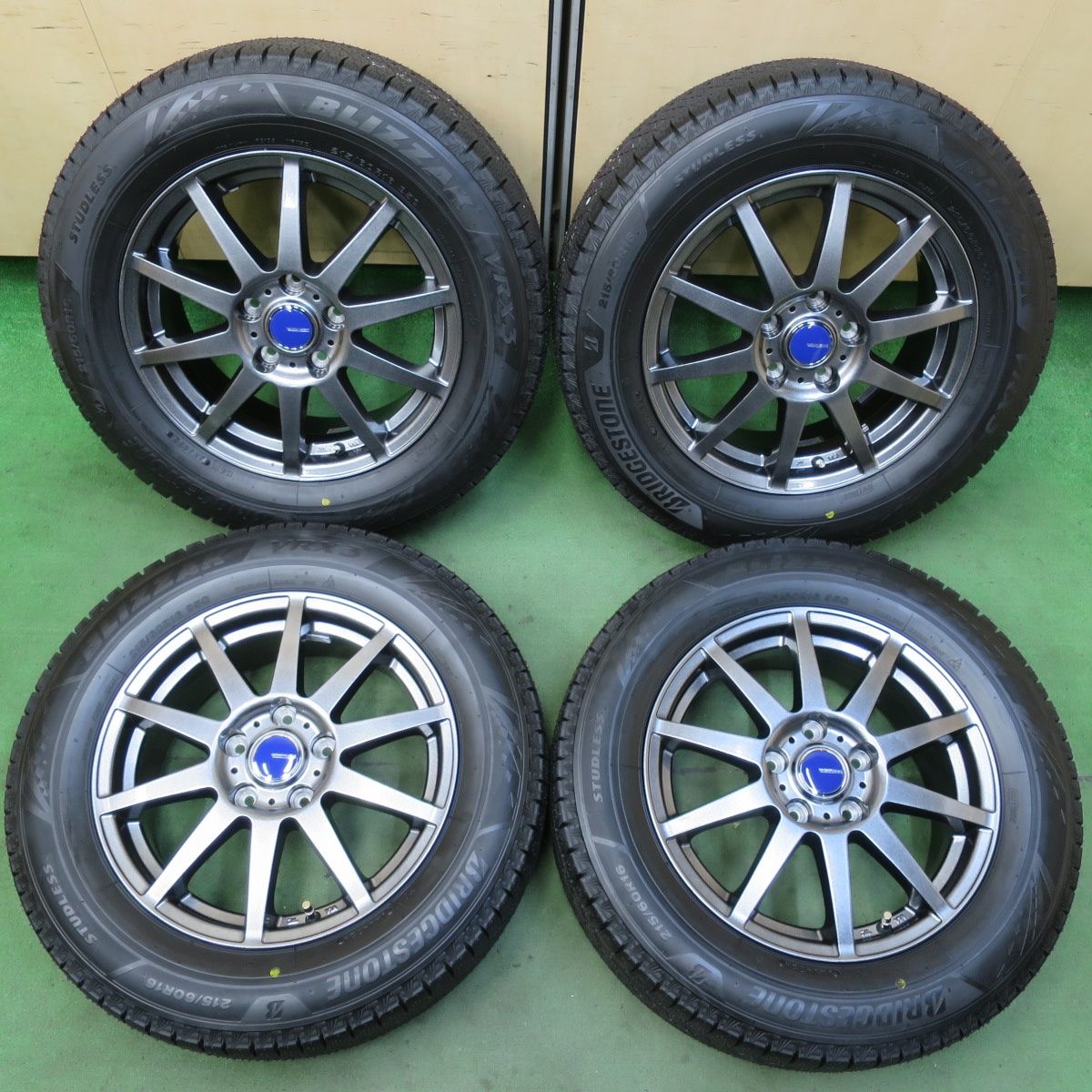 24年 スタッドレス 215 60R16 ブリヂストン ブリザック VRX3 WINNERS ウィナーズ 16インチ PCD114.3 5H 5092906イス