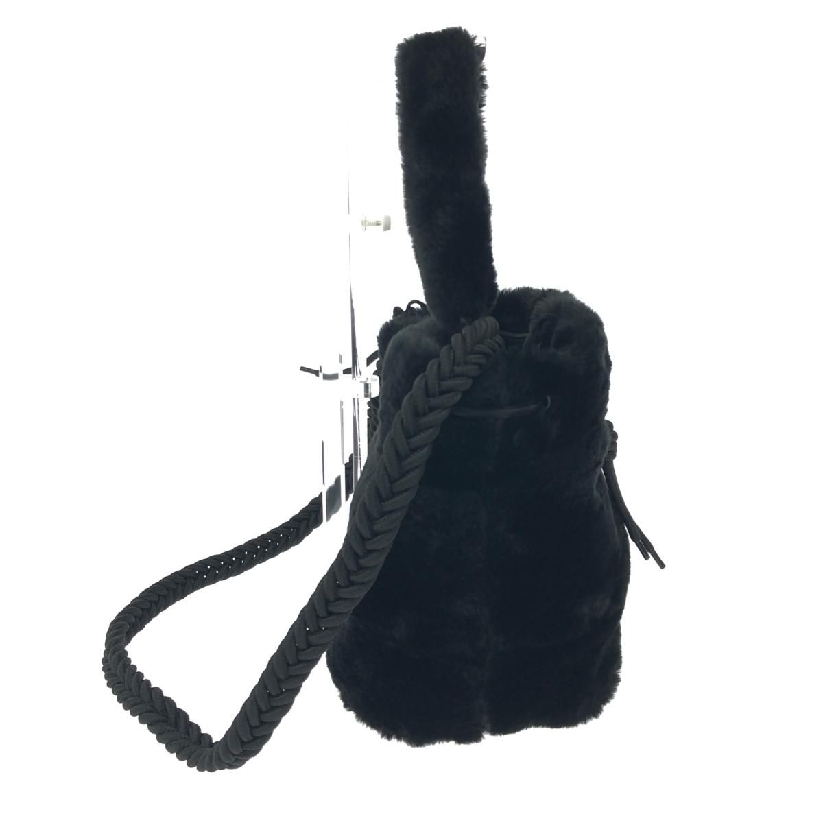 Onitsuka Tiger 黒 ファー ショルダーバッグ Onitsuka Tiger（オニツカタイガー）の「SHOULDER BAG / ショルダー