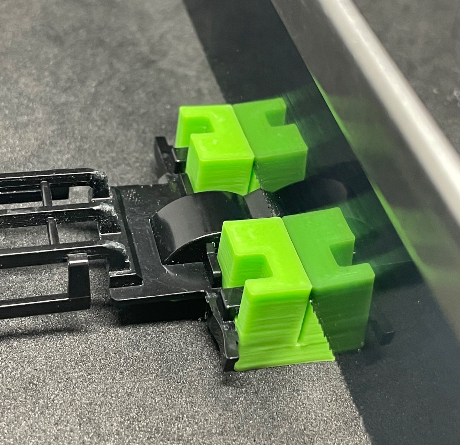 ミニ四駆 MS フレキ 可動部 隙間埋め部品 カット治具 - メルカリ