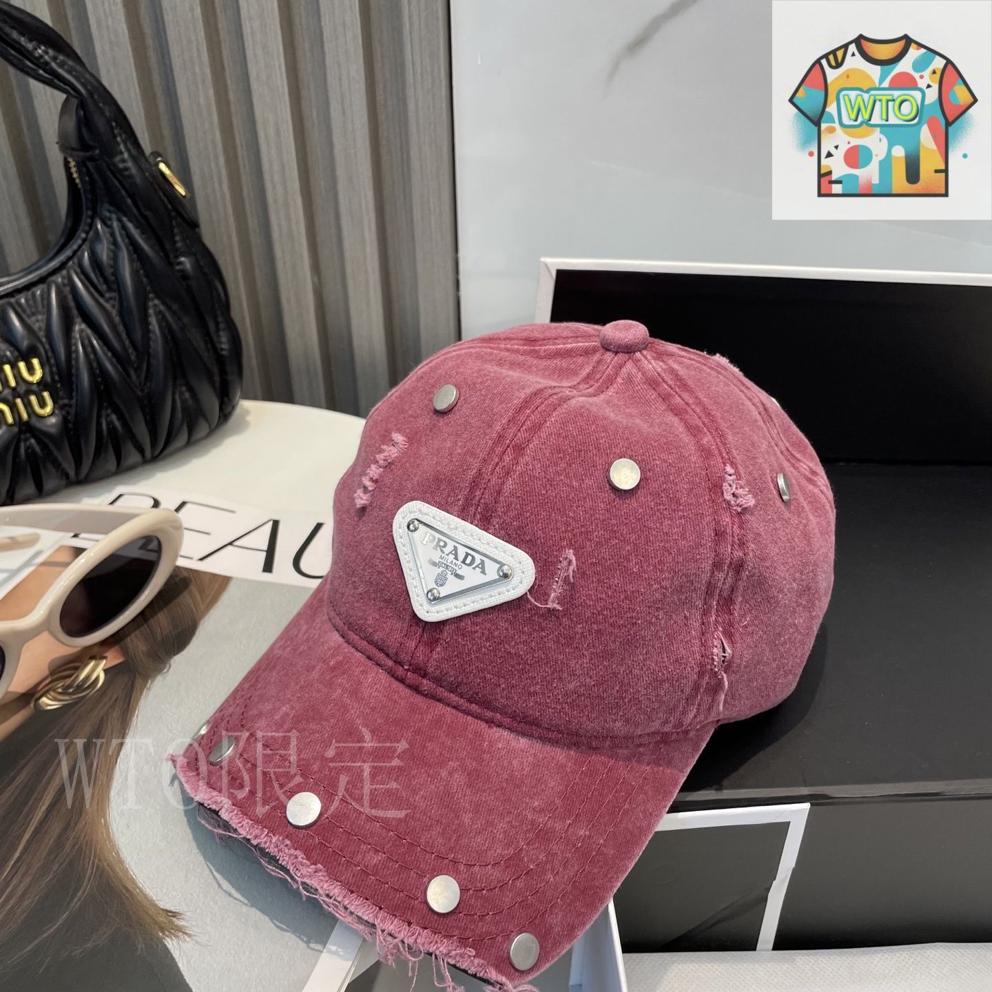 最終値下げ　プラダ　ベースボールキャップ 関税負担なし☆PRADA プラダ ベースボールキャップ (PRADA