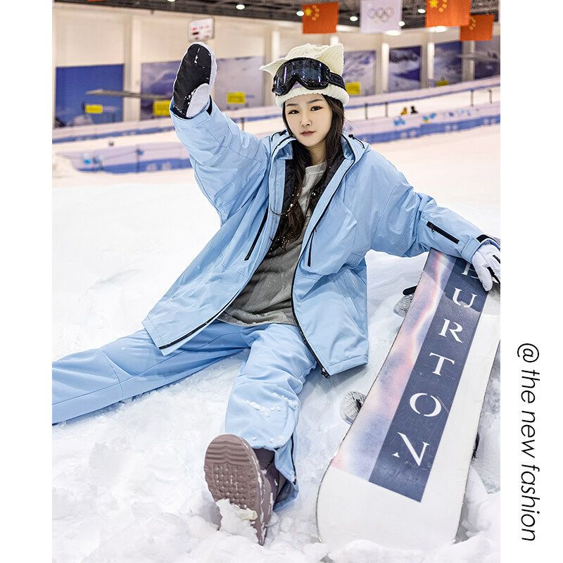 サイズ150 ウィンタースポーツ用 ジャケットとパンツセット 青 サイズ150 ウィンタースポーツ用 ジャケットとパンツセット 青