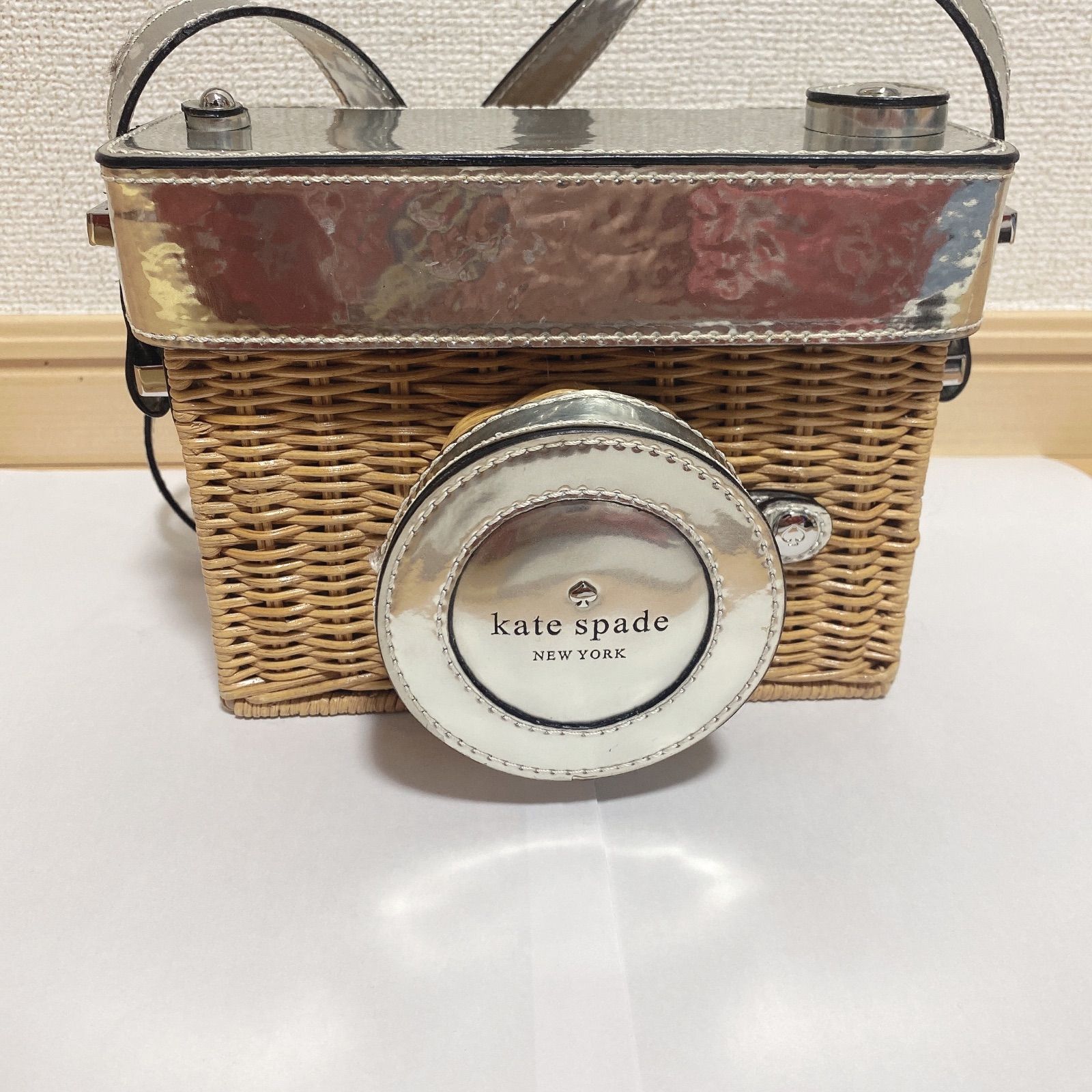 Kate Spade カメラ型かごバッグ kate spade ケイトスペード カメラ型 カゴバッグ 籠バッグ ピカ様専用