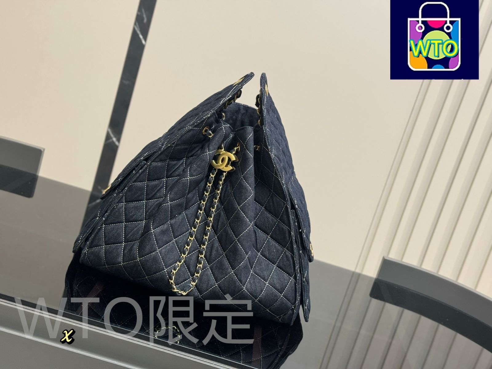 【25C/デニム製で鮮やかな色合い♪】CHANEL ショルダーバッグ 25C/デニム製で鮮やかな色合い♪】CHANEL ショルダーバッグ