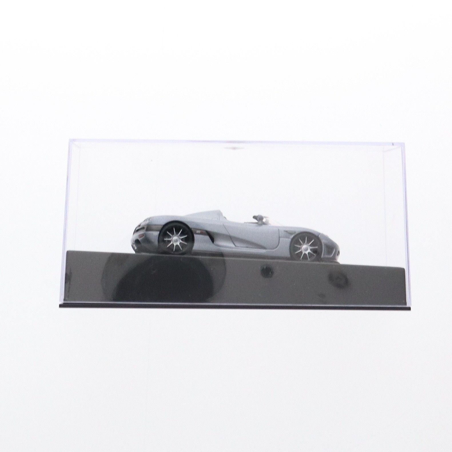1/43 KOENIGSEGG CCX(シルバー) 完成品 ミニカー(59003) AutoArt