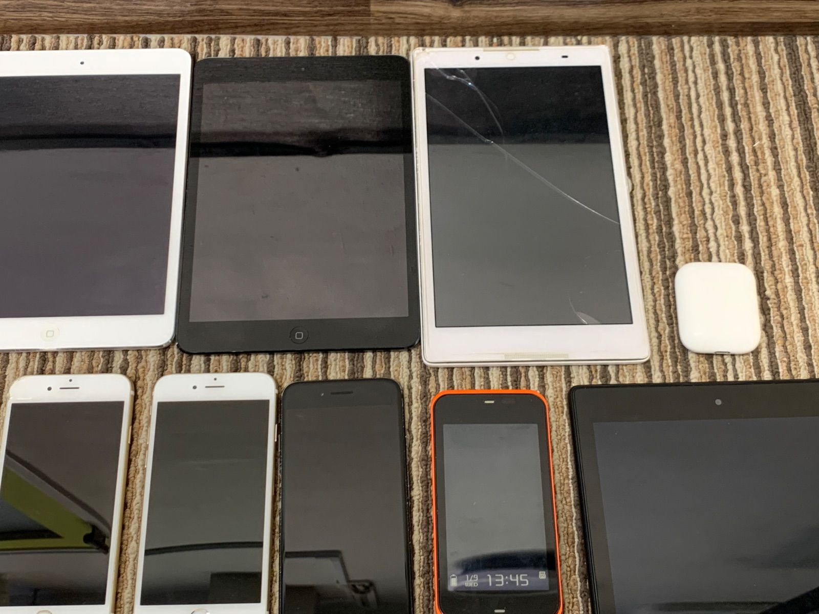 スマートフォンとiPod多数セットジャンク品 iPhone /iPad /iPod touch /Android /AirPods /タブレット/スマホ端末