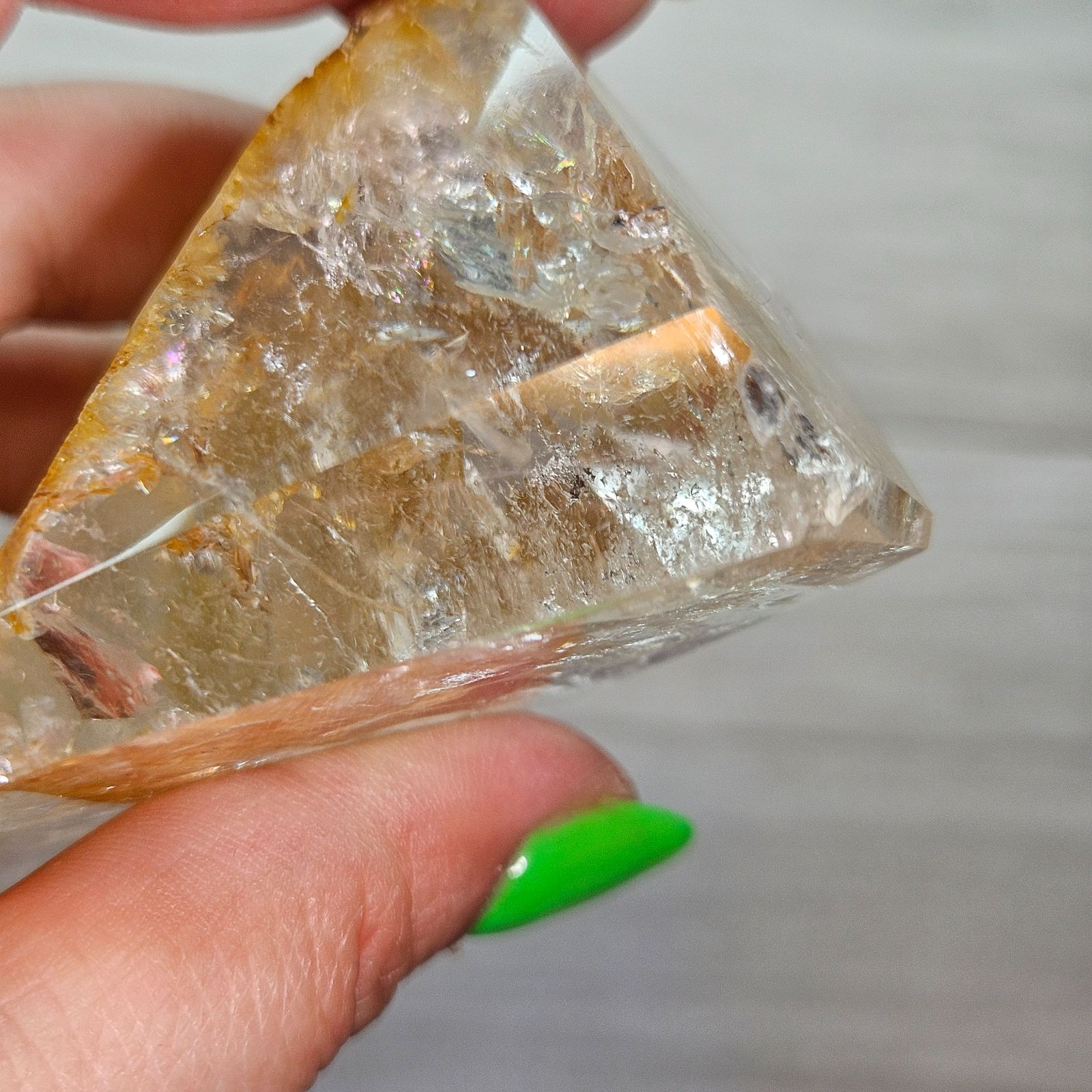 透明度◎虹入り🌈ライモナイトインクォーツ✨ゴールデンヒーラー