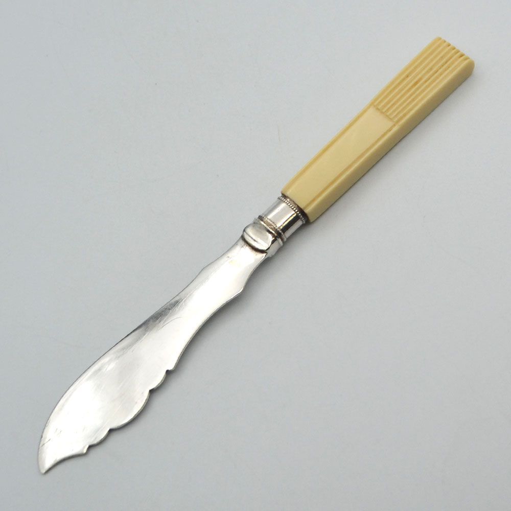 アンティーク カトラリー フィッシュナイフ EP シルバープレート スターリングシルバー 925 イギリス 1912年 25 A 3008