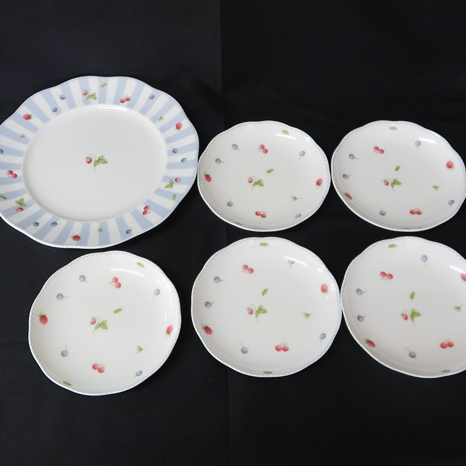 NARUMI ナルミ 食器セット パーティーセット ストロベリー