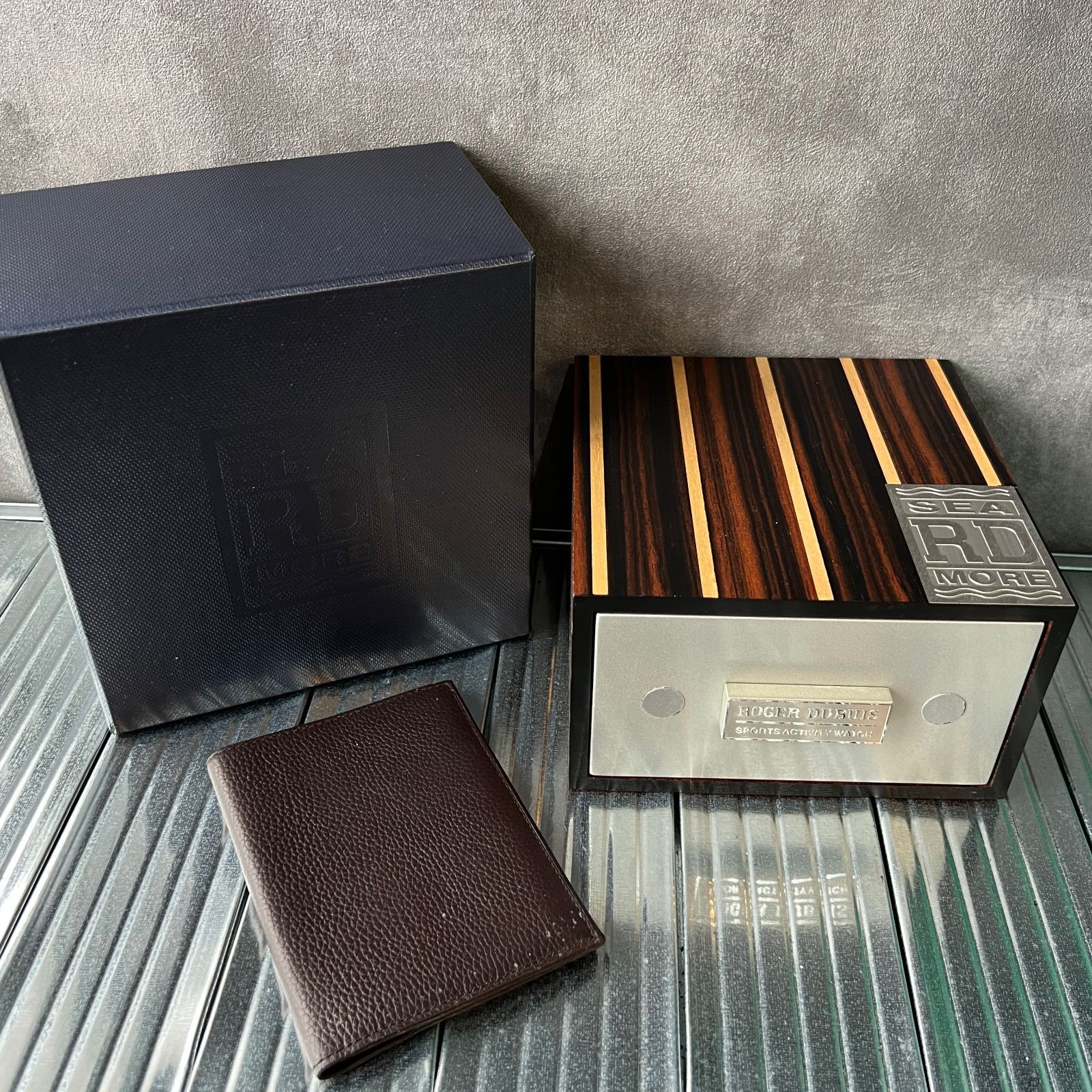 ロジェデュブイ ROGER DUBUIS 空箱 時計ケース BOX SEA MORE