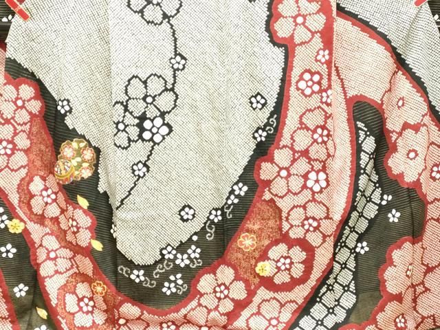 平和屋着物○豪華振袖 絞り 駒刺繍 鞠 雪輪舞花文 金彩 正絹 逸品