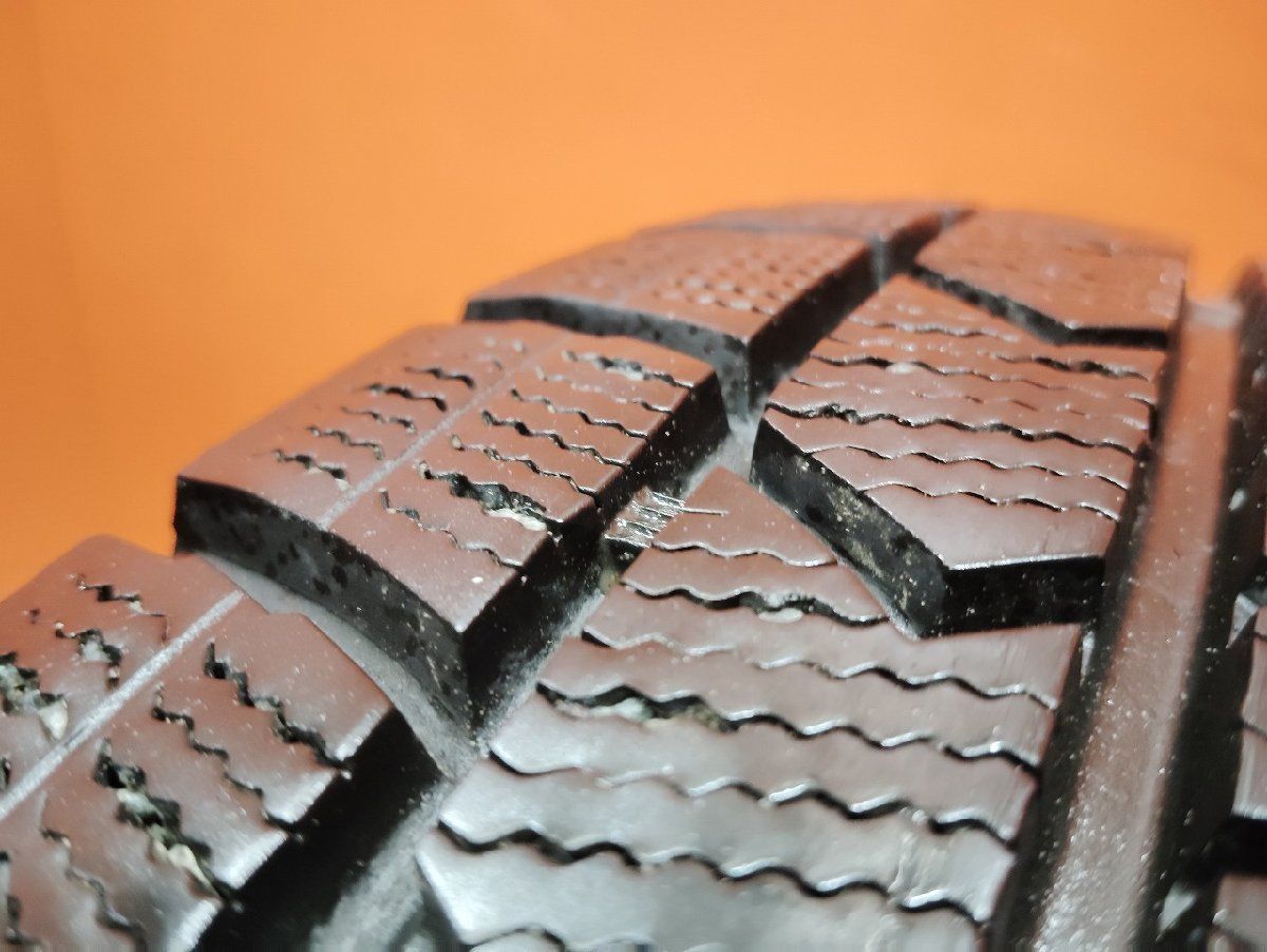 DUNLOP WINTER MAXX WM02 205/60R16 16インチ スタッドレス 4本 23年製