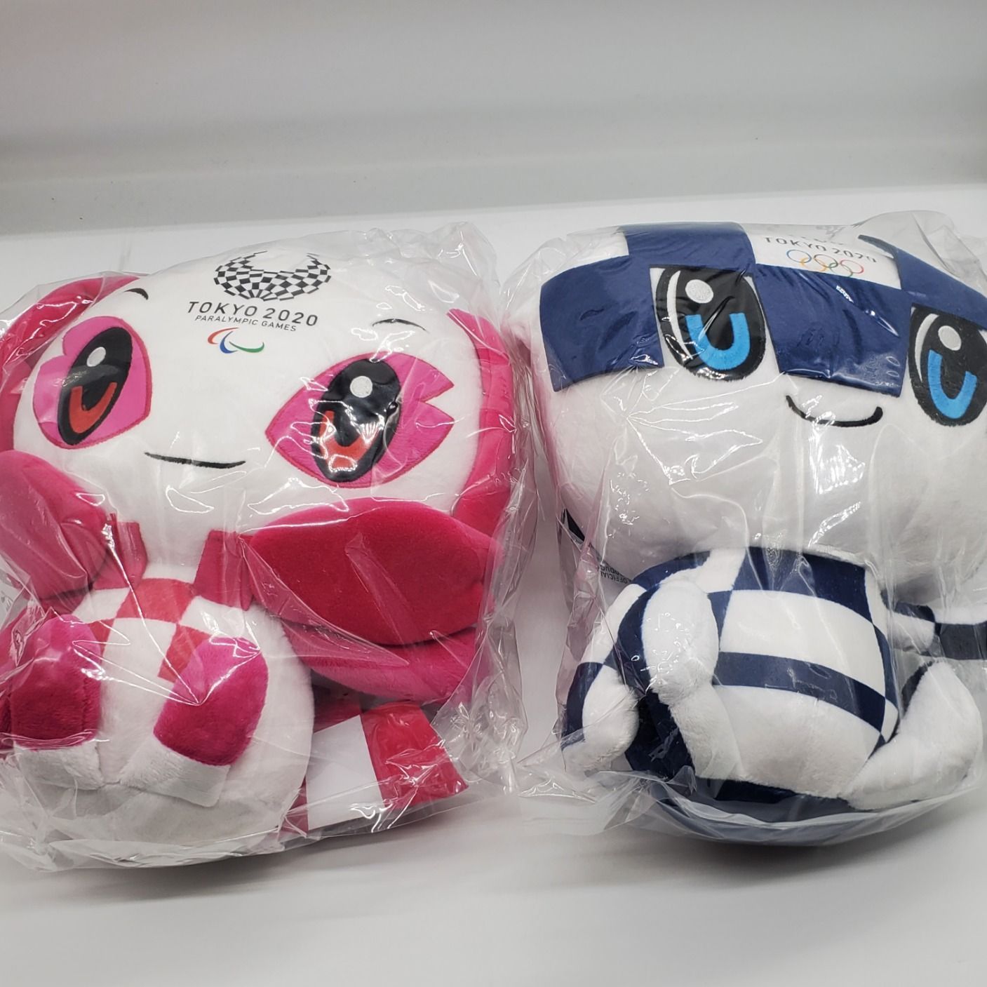東京 オリンピック パラリンピック マスコット ぬいぐるみ 公式グッズ