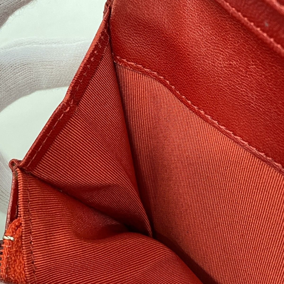 5hb1022-h】シャネル 長財布 マトラッセ ラムスキン レッド シルバー  