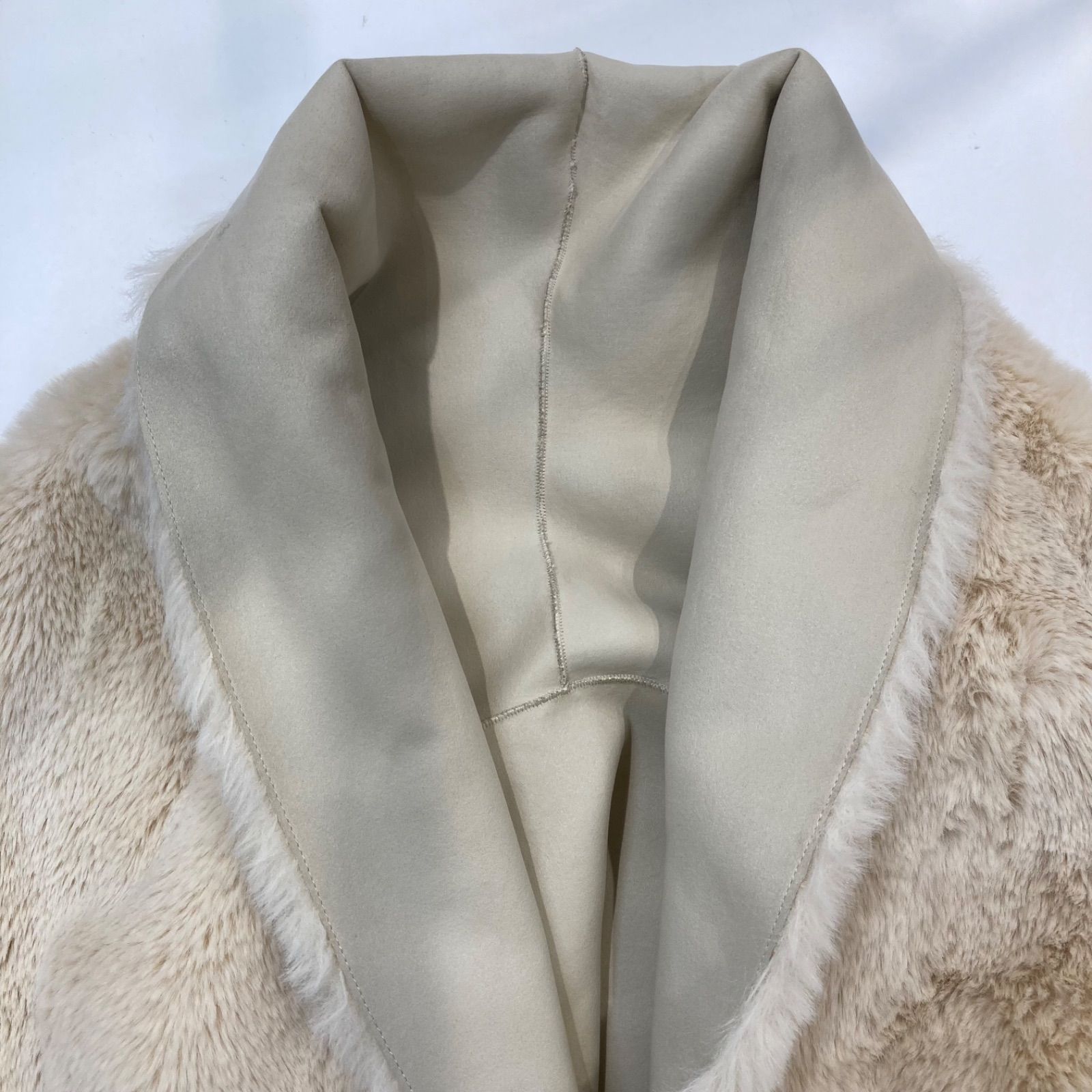 エイミーイストワール リバーシブルフェイクムートンコート