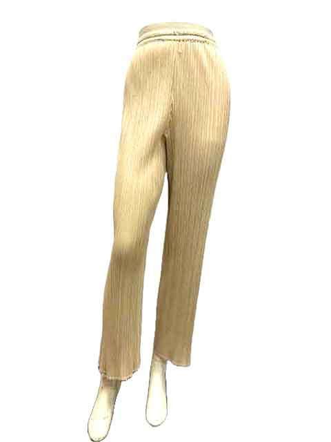 イッセイミヤケ　プリーツパンツ　ベージュ PLEATS PLEASE ベージュ系 パンツ プリーツプリーズ イッセイミヤケ