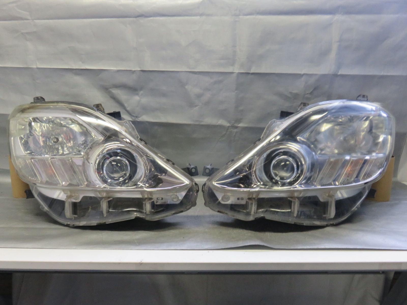 ☆STD7463/点灯OK アルファード20系前期 純正 AFS付/ヘッドライト 運転