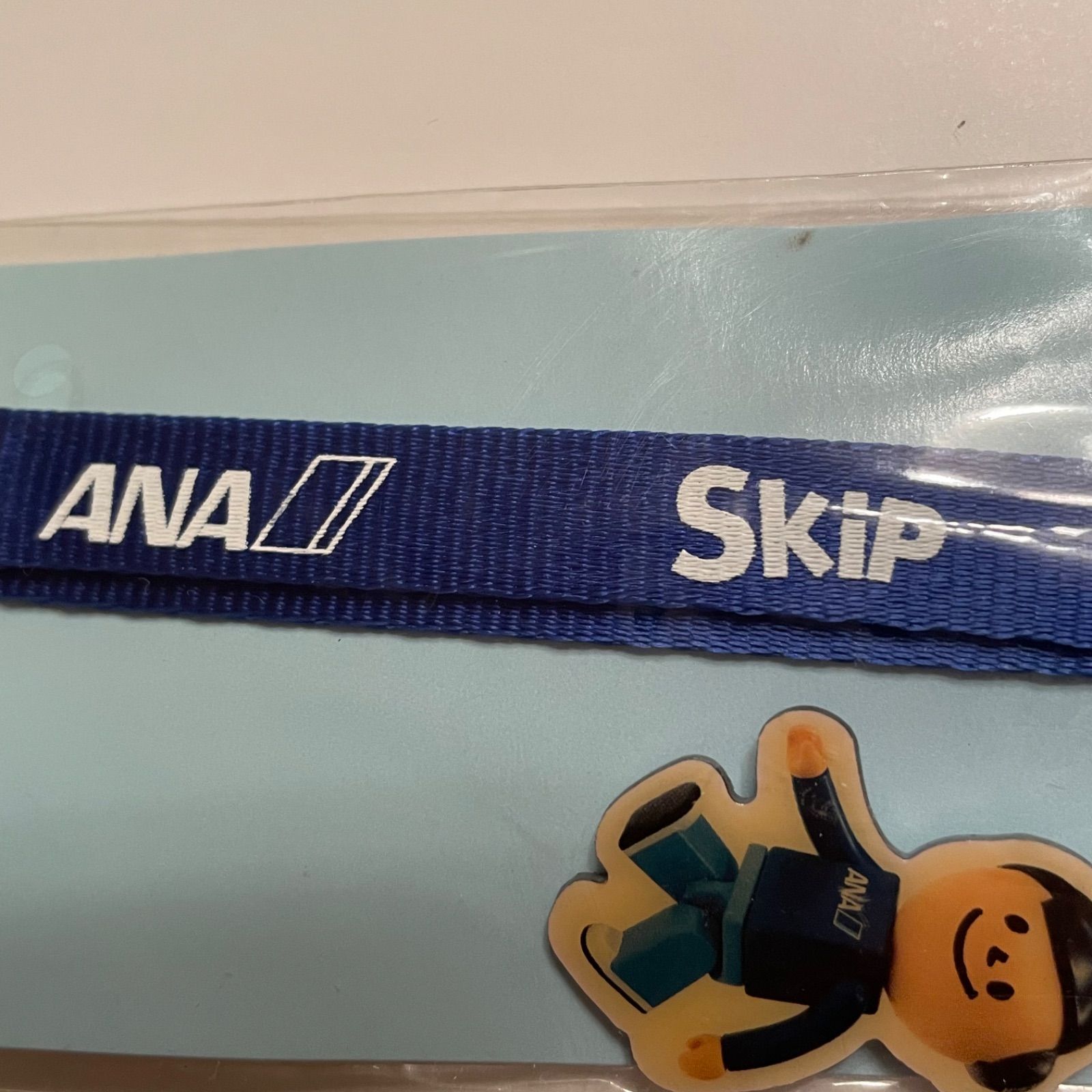 ANA 全日空 SKIP スキップ 携帯ストラップ - メルカリ ANA 全日空 SKIP スキップ 携帯ストラップ - メルカリ