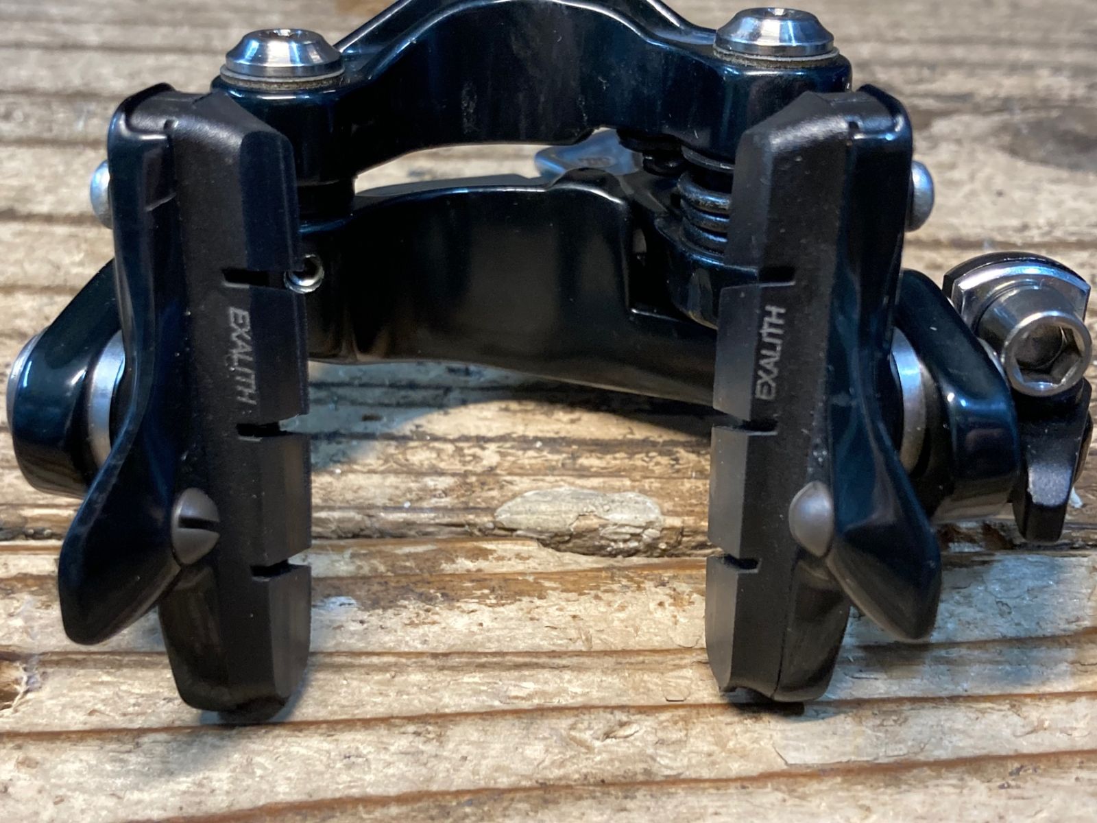 ブレーキキャリパー