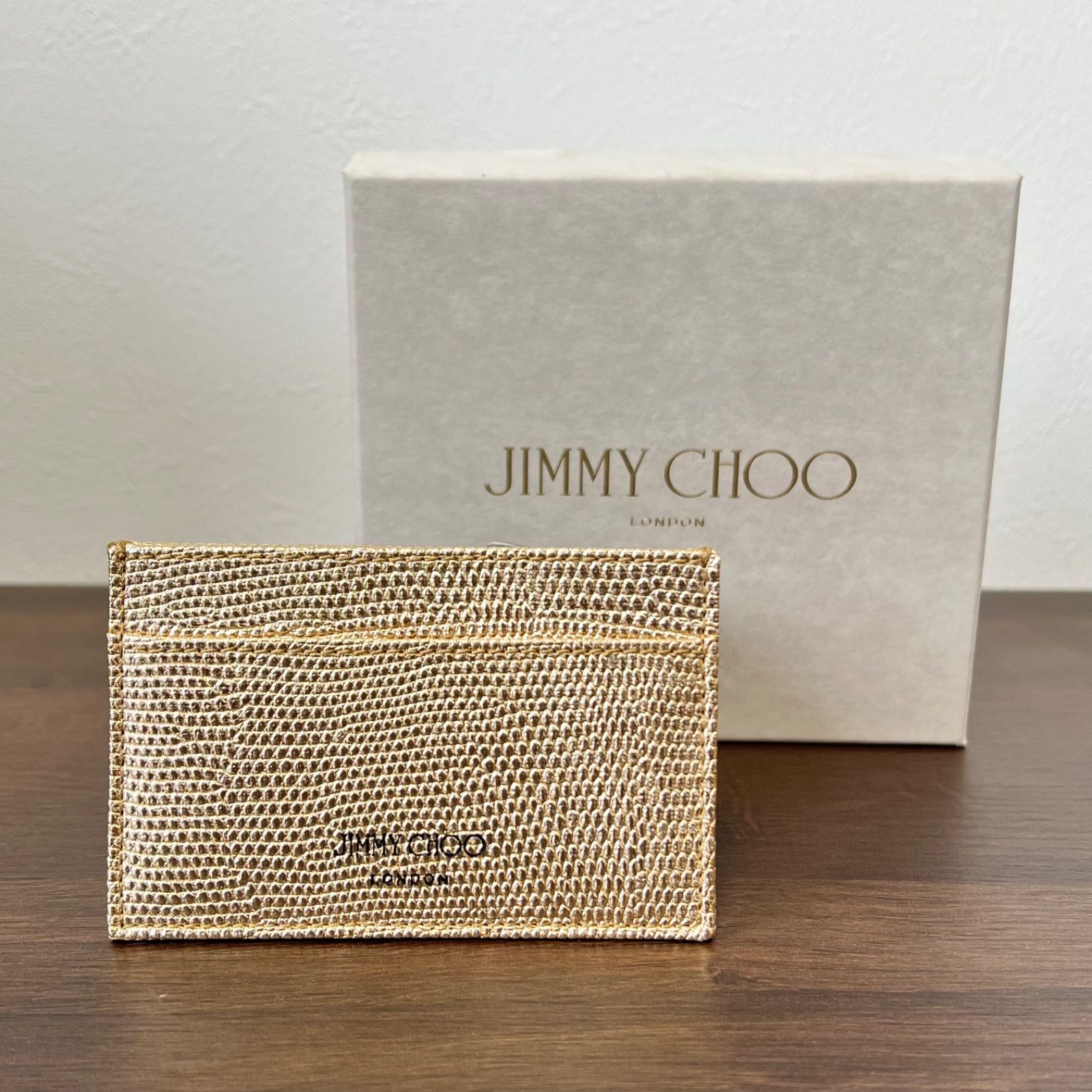 人気 JIMMY CHOO ジミーチュウ 型押しカードケース パスケース リザードレザー ゴールド ロゴ 定期入れ レディース メンズ