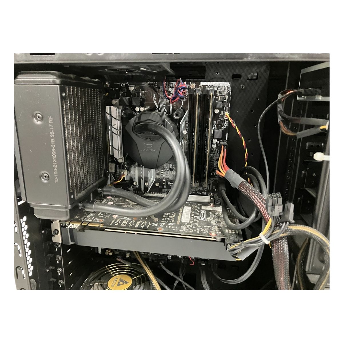 ゲーミングデスクトップThirdwave XF i7-7700K GTX1070 メモリ