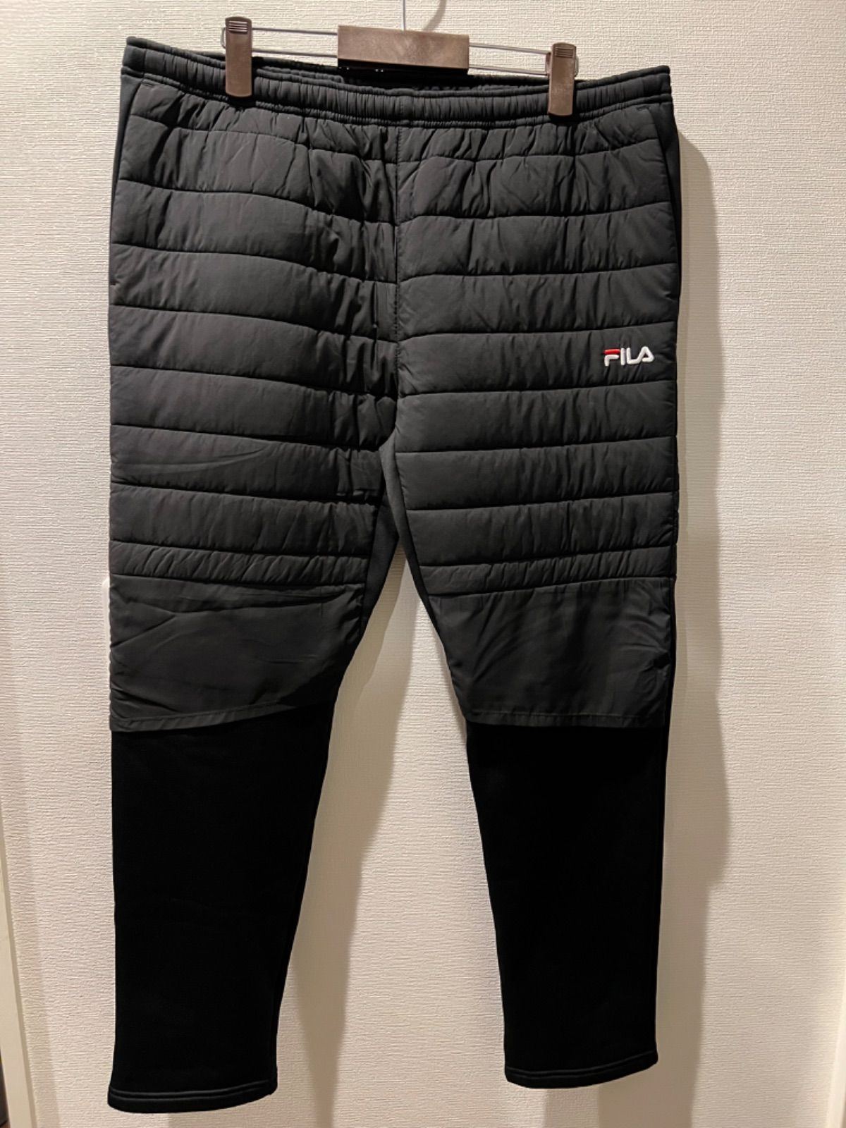 FILA チタニウムグレー蓄熱アルミプリント切り替えダウンパンツL未使用品