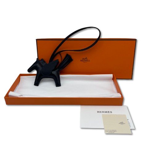 エルメス ペガサスチャーム PM ソーブラック K刻印 - メルカリ