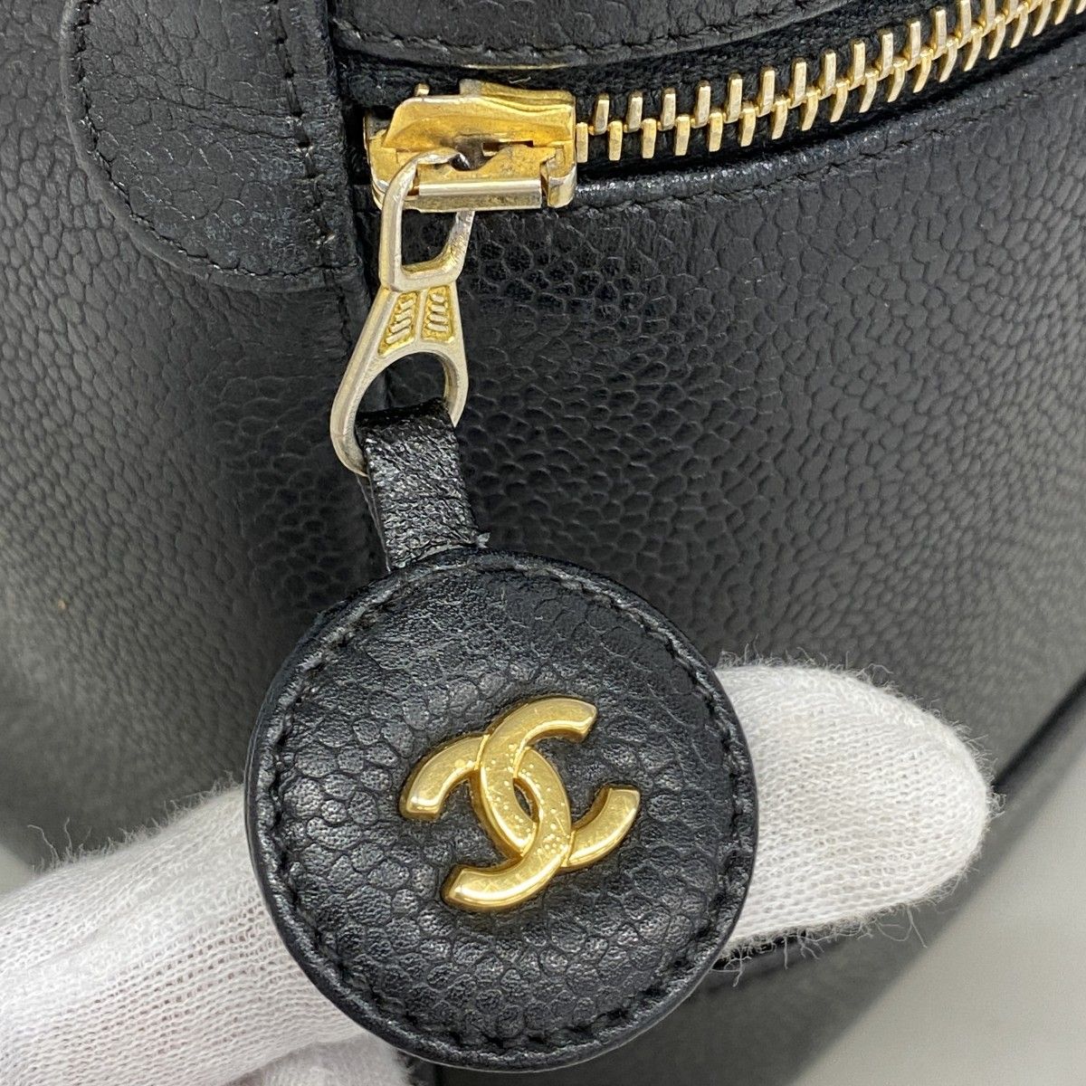 5ha0297-h】シャネル バニティバッグ キャビアスキン ブラック  