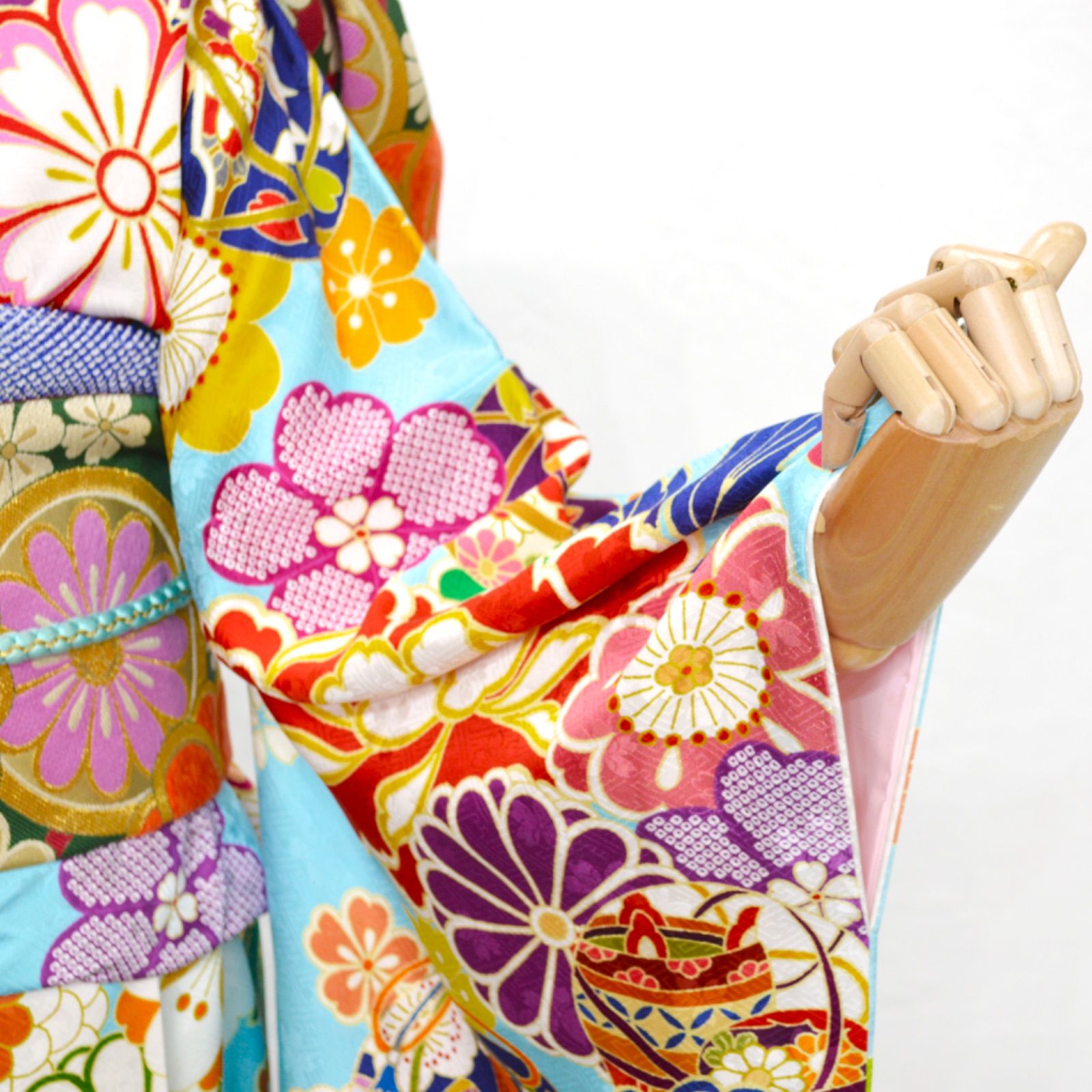 美品》正絹 振袖フルセット S〜Mサイズ 成人式 水色地 ポップ 個性的