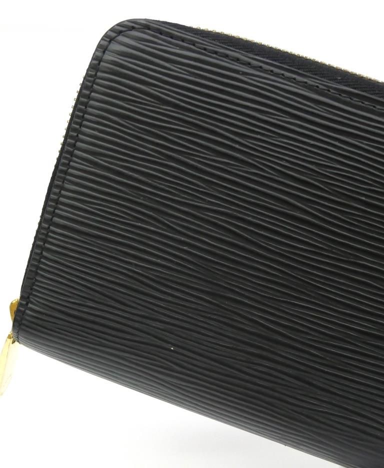 ルイヴィトン エピ ジッピーウォレット 長財布 ラウンドファスナー