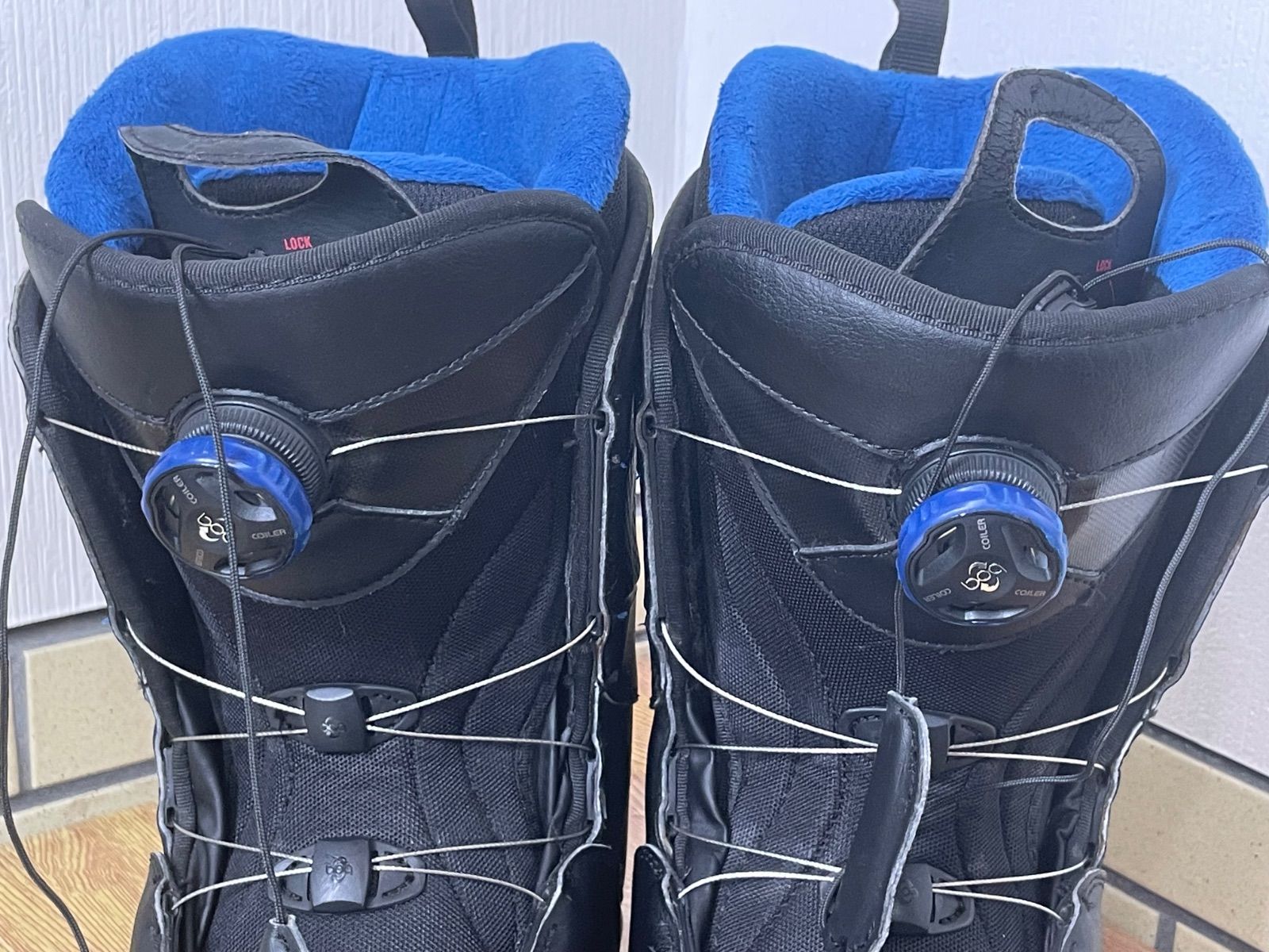 スノーボードブーツ