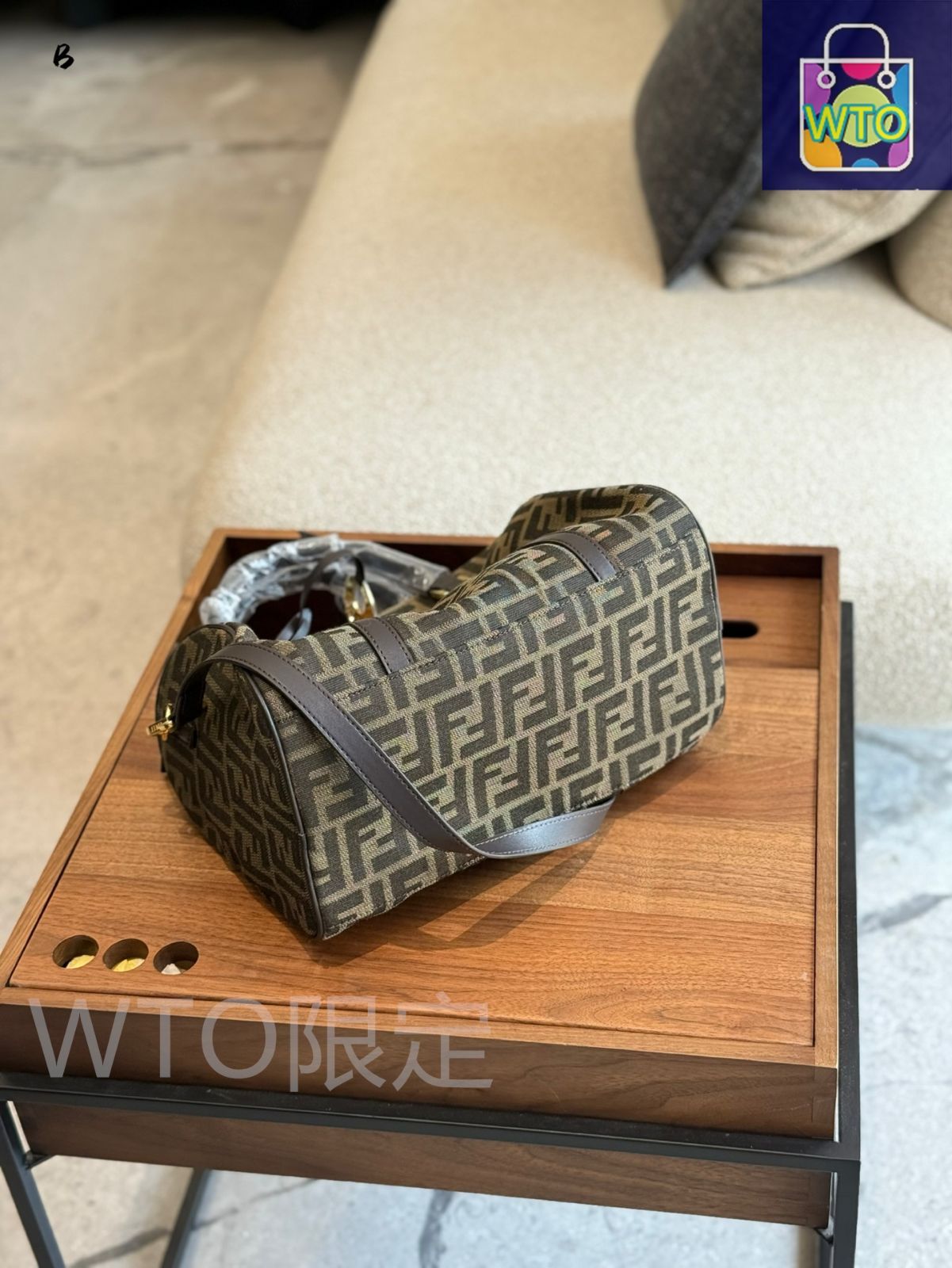 フェンディ　新品未使用 FENDI(フェンディ) / 2022SS/セットアップ/36/レーヨン/PNK/総柄