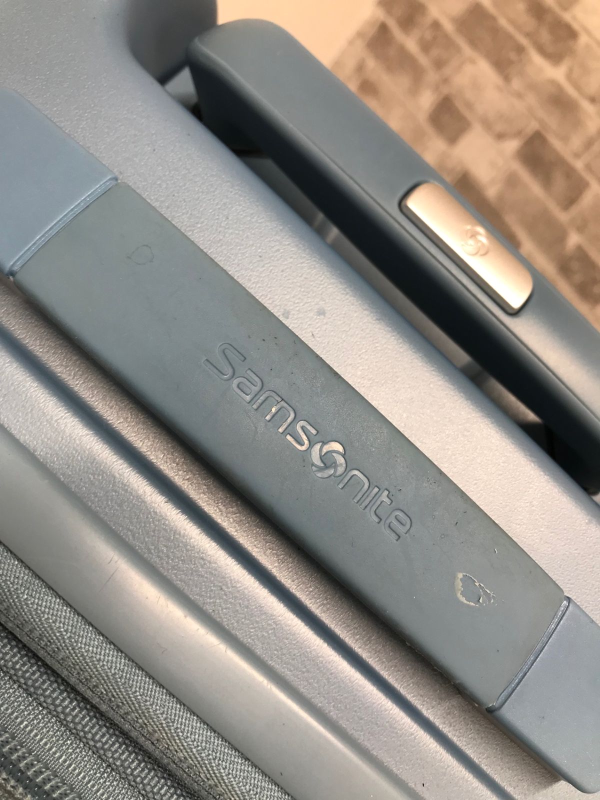 Samsonite サムソナイト