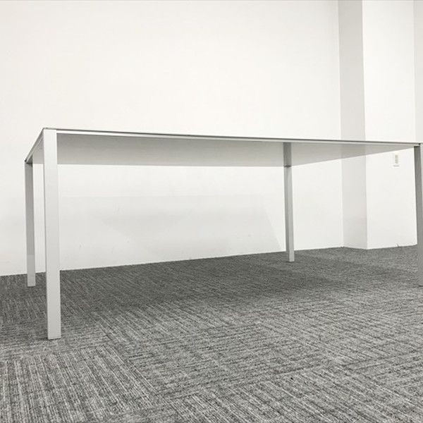 Cassina ブラウン
