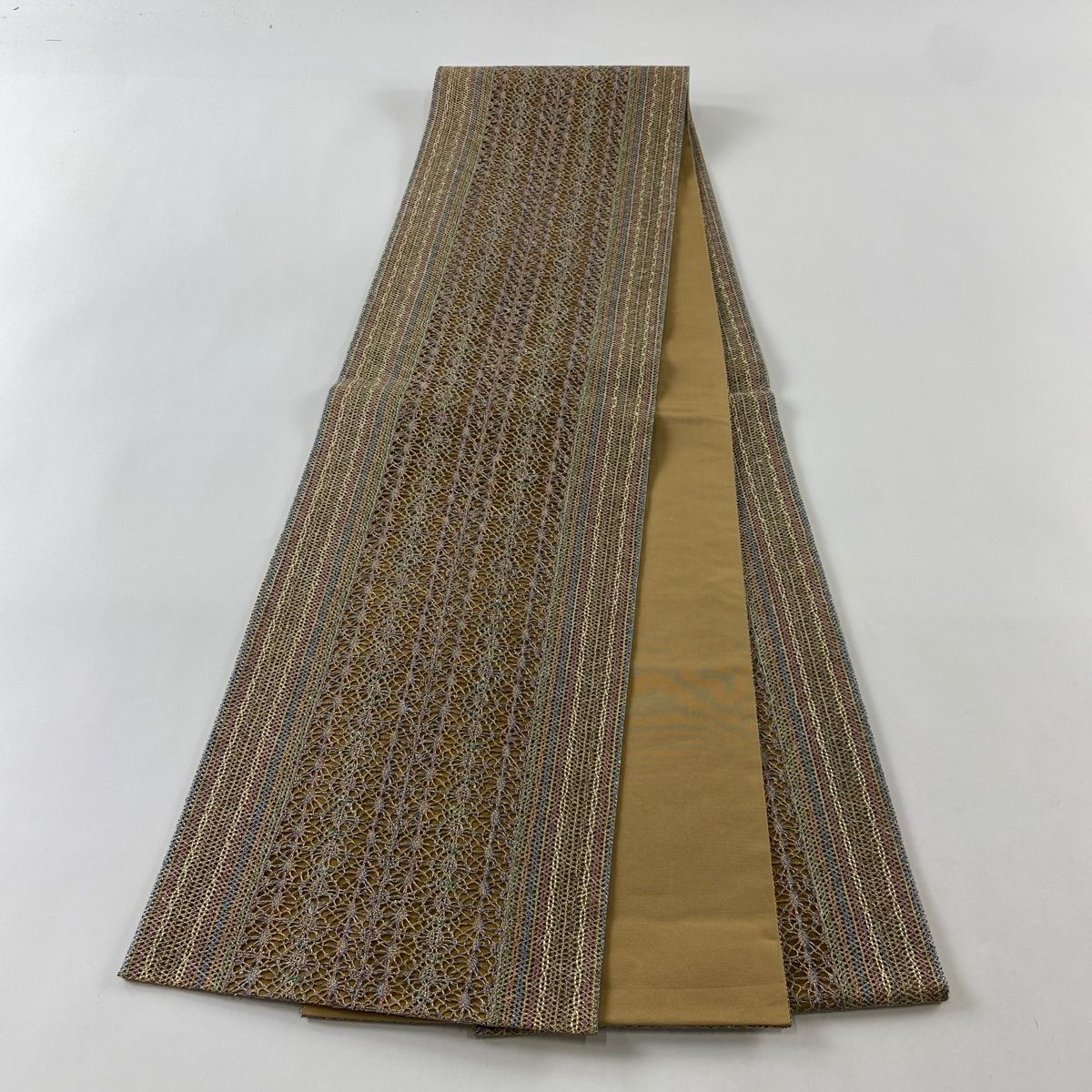 半幅帯 美品 名品 縞 幾何学 山吹茶色 正絹 中古 半幅帯 美品 名品 縞 幾何学 山吹茶色 正絹 中古 - 着物・浴衣新品