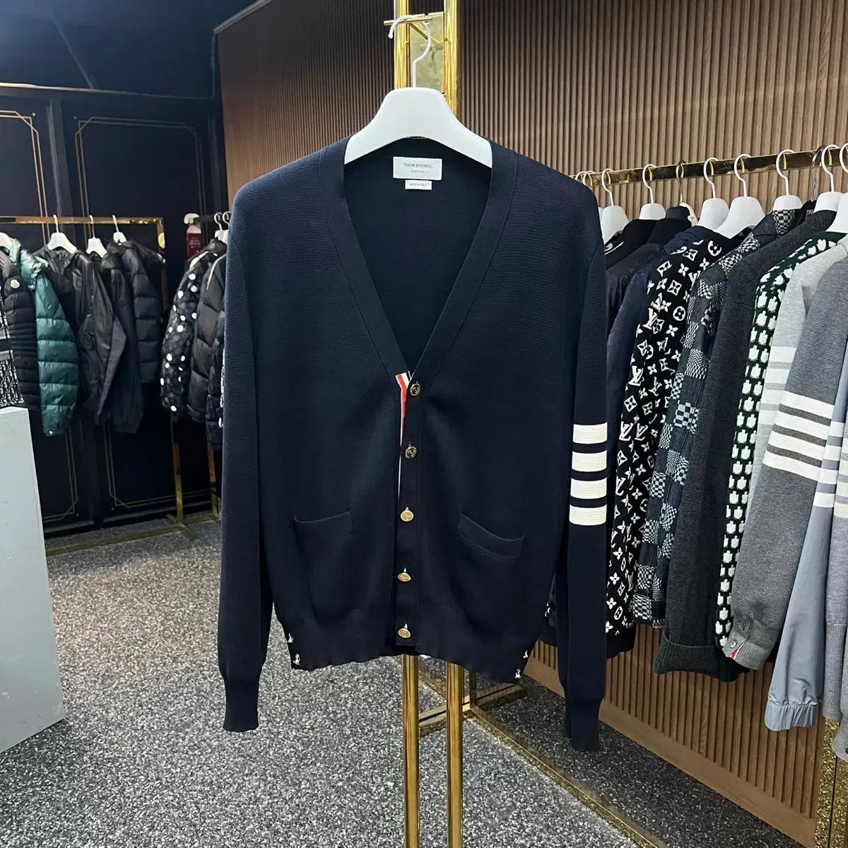 雷市場（ポンジャン）商品韓国直送】 3size Thom Browne(トム  