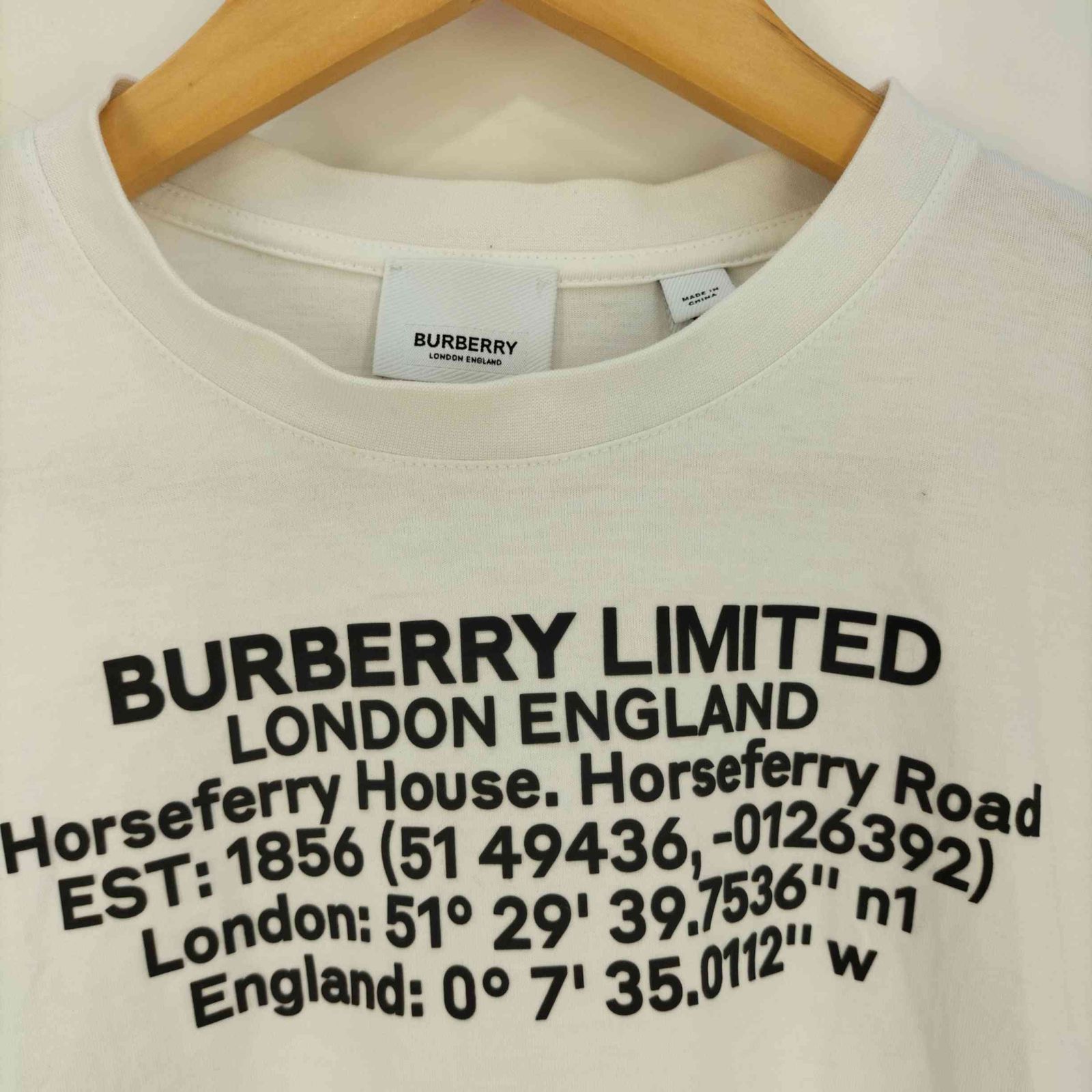 バーバリーロンドンイングランド BURBERRY LONDON ENGLAND Location 