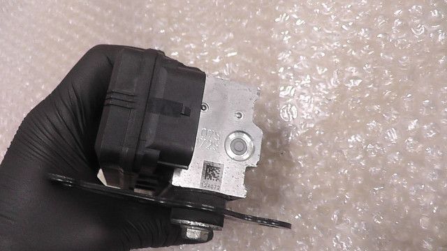 ヴェルシスX250 LE250D-A03xxx の ABSユニット 1761098550 BRIGHTFACE_UK