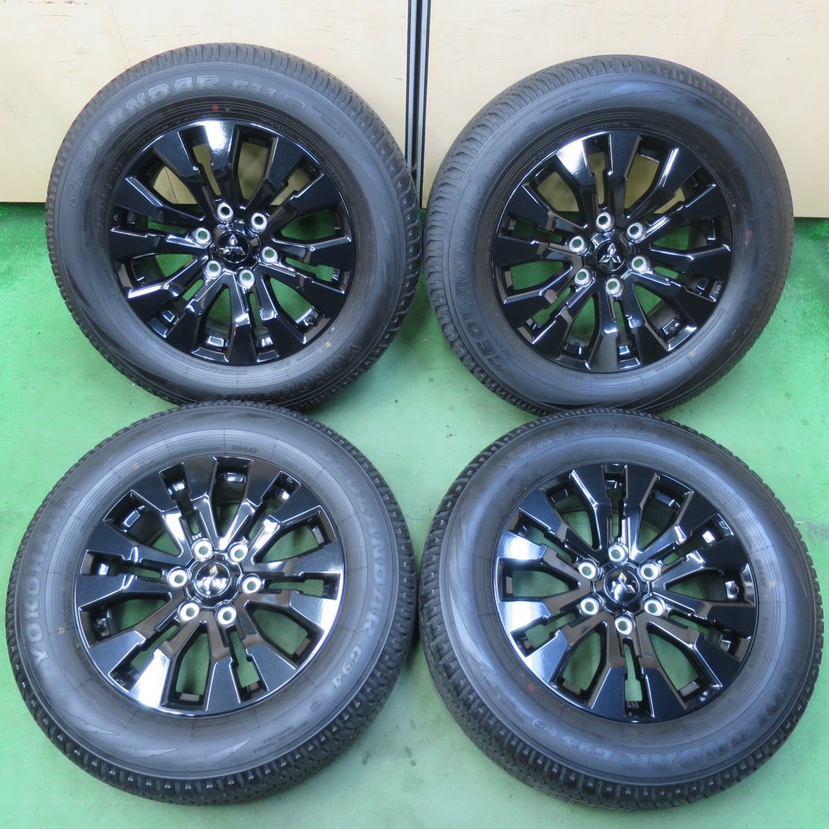 三菱 トライトン 新車外し 18インチ 265/60R18 ヨコハマ ジオランダ