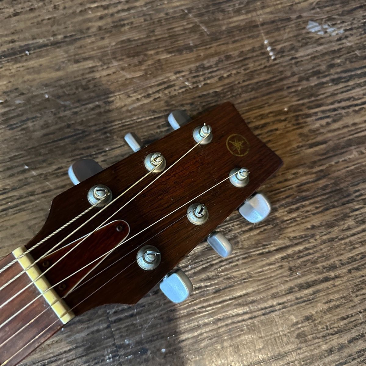 アコースティックギター ヤマハ