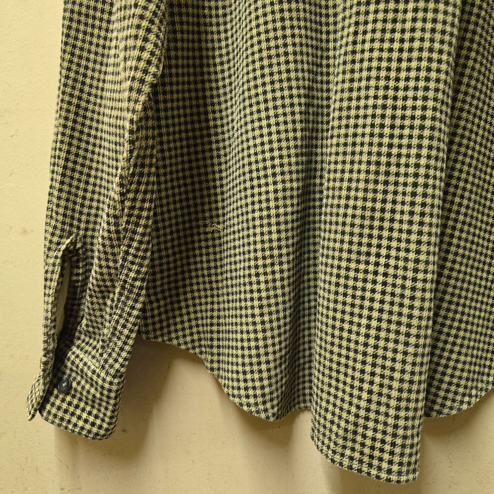 90s bitch skateboards Half Zip Shirt – Classic Houndstooth