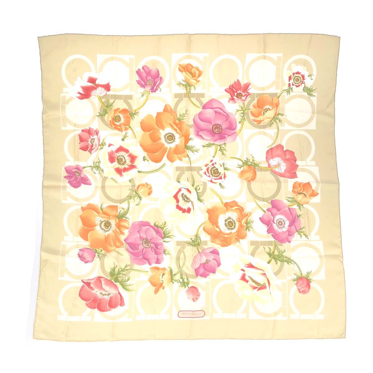 Salvatore Ferragamo サルヴァトーレフェラガモ スカーフ ガンチーニ