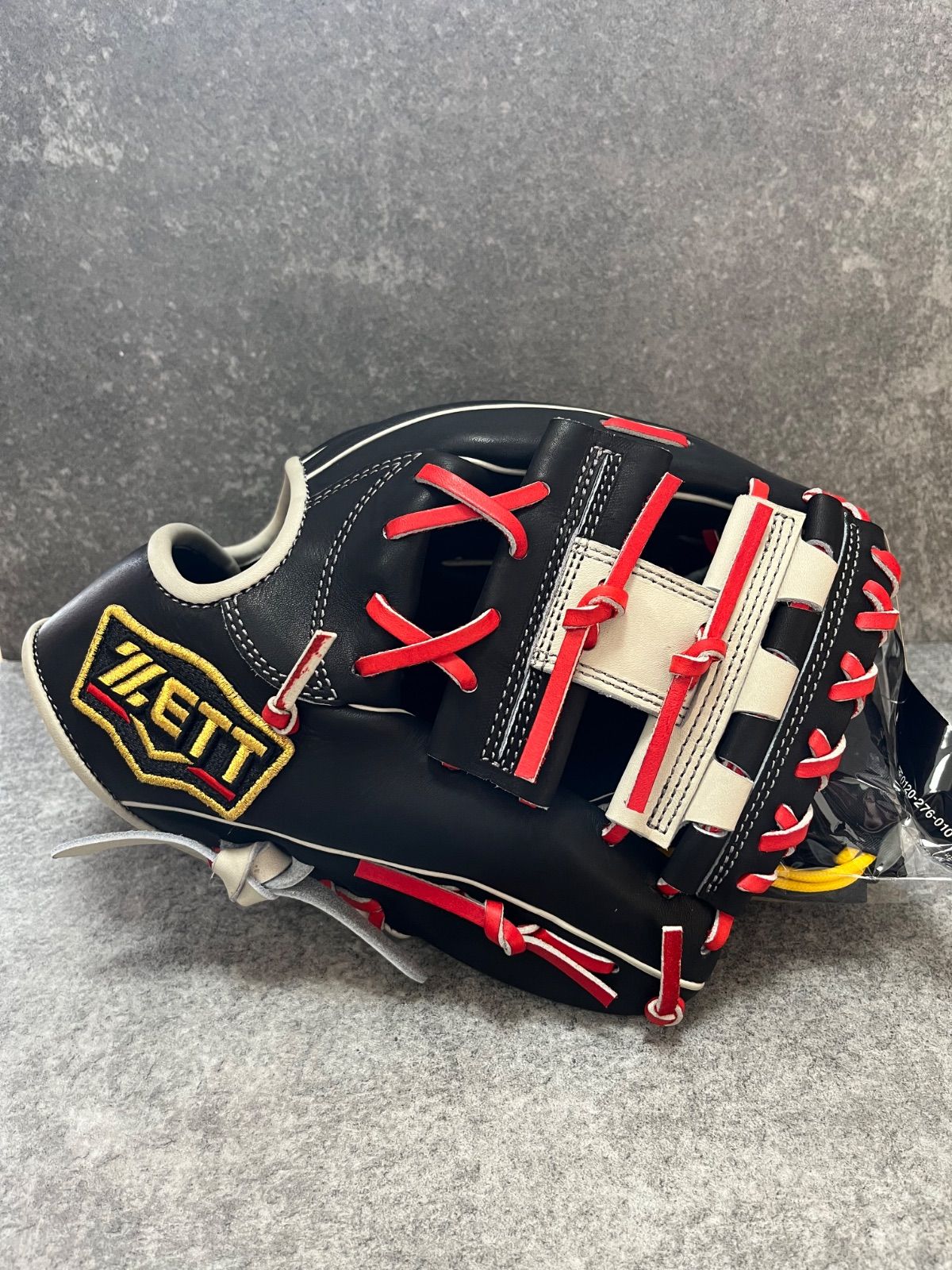 定価税込39600円！ゼットプロステイタス 青柳モデル 軟式 新品未使用袋