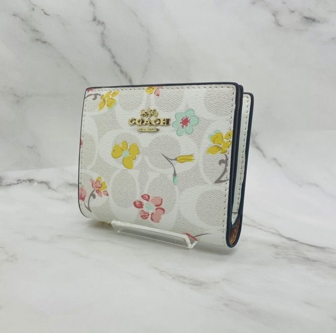 【新品】COACH 財布 スナップウォレット シグネチャーキャンバスマイフラワー