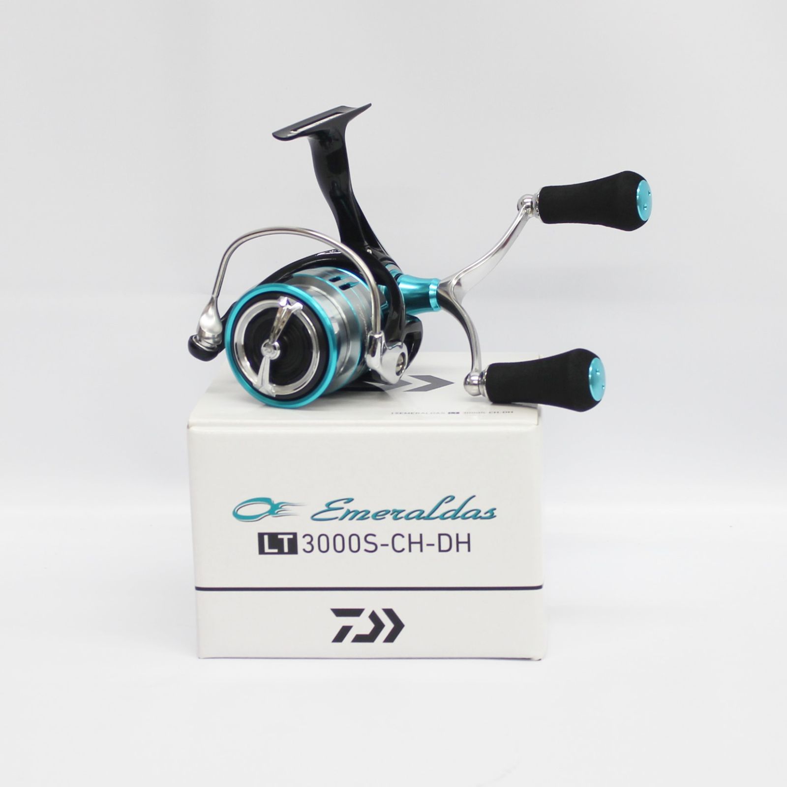 【未使用品】DAIWA 19 EMERALDAS LT 3000S-CH-DH 00060103